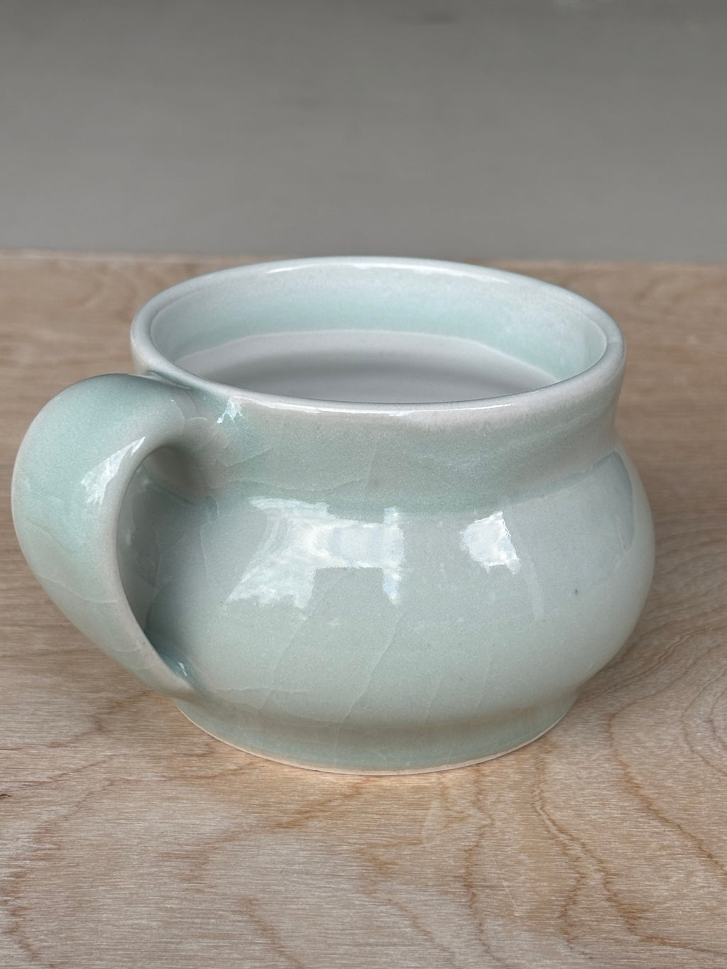 Light Blue and Creamy Crackle