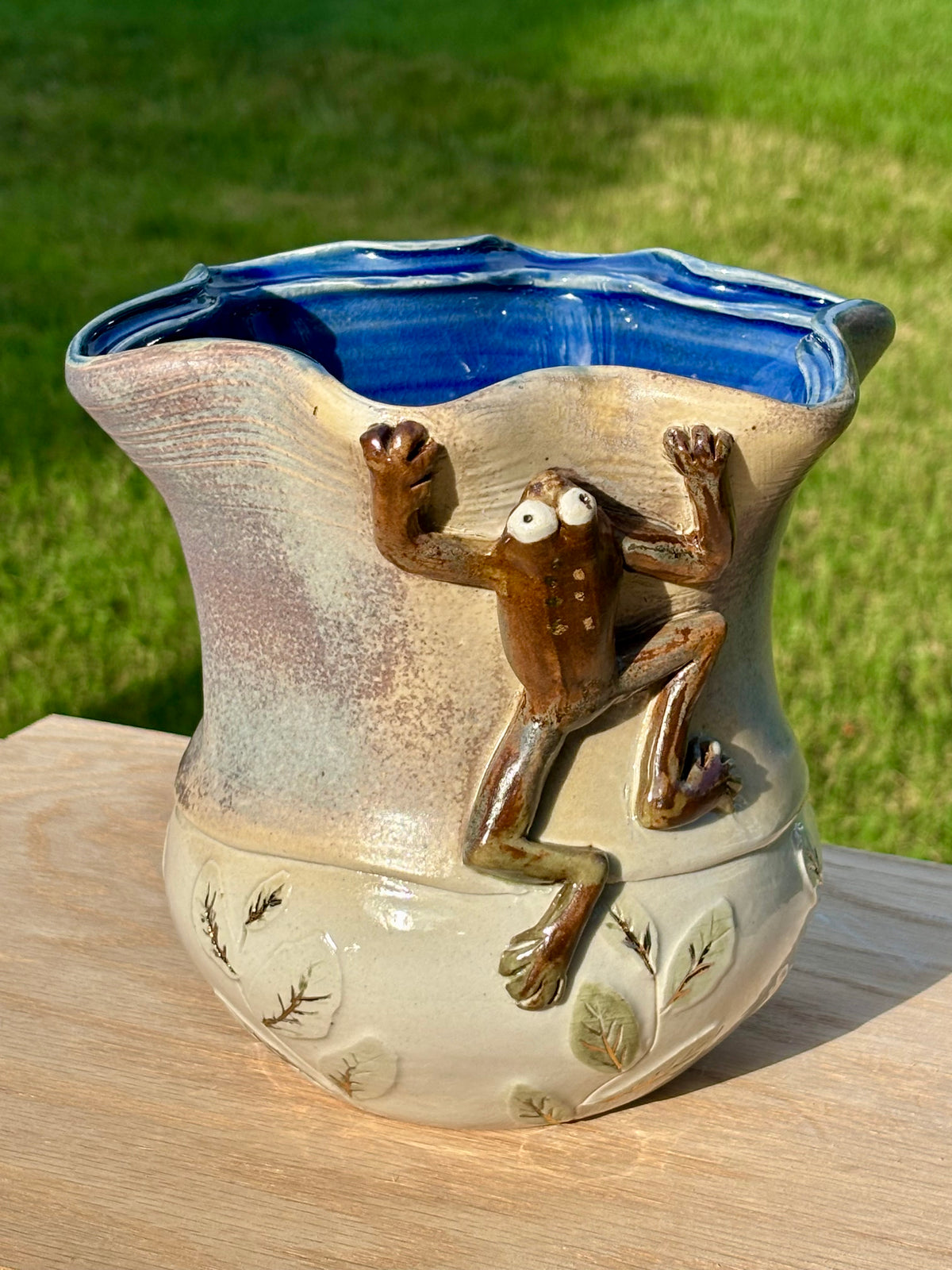 Frog Vase